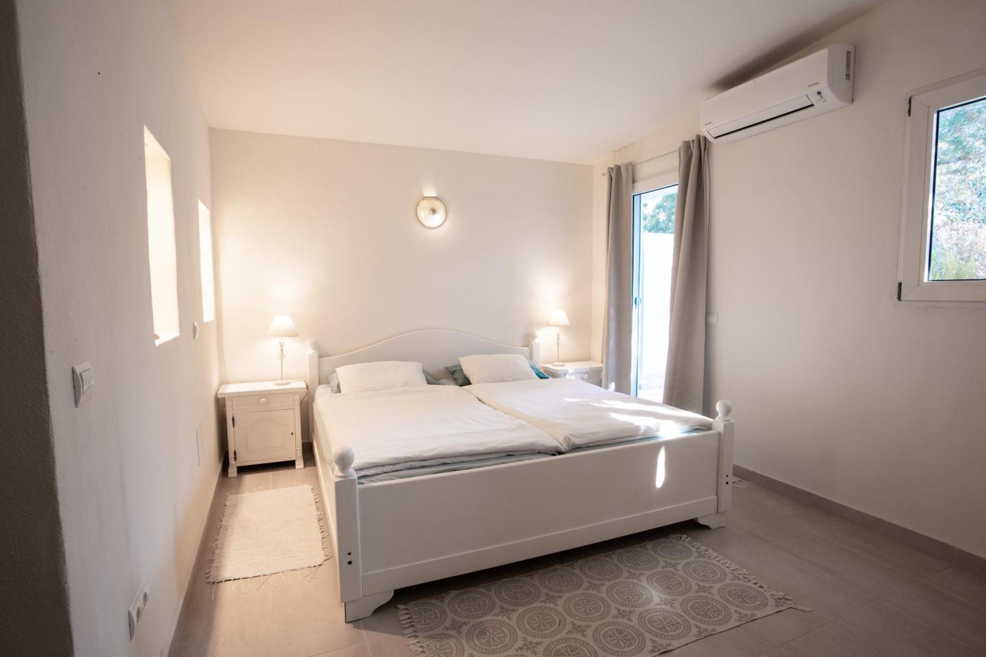 Boutique Hotel Casa Caracol - Apartments In Strandnaehe, Salzwasserpool, Fotovoltaik, Adults Only Sant Josep de sa Talaia Bagian luar foto