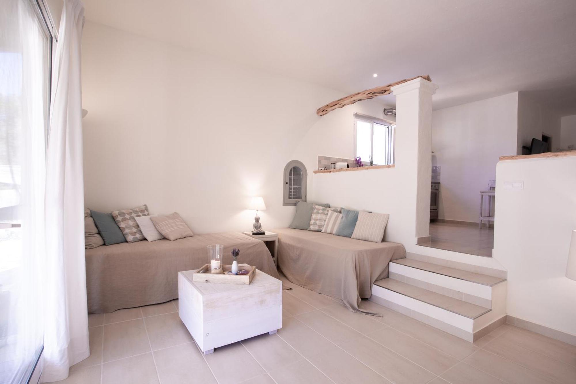 Boutique Hotel Casa Caracol - Apartments In Strandnaehe, Salzwasserpool, Fotovoltaik, Adults Only Sant Josep de sa Talaia Bagian luar foto