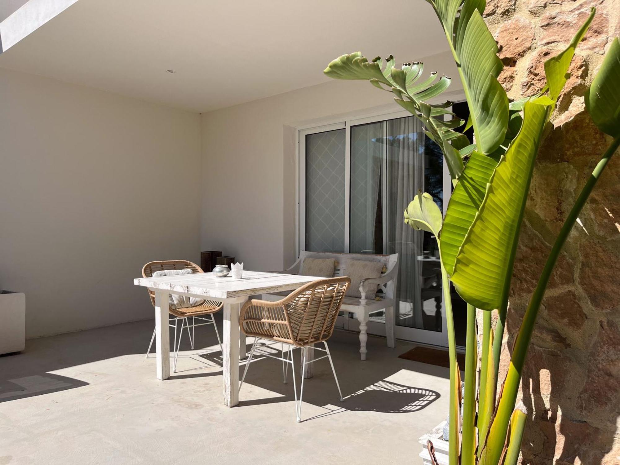 Boutique Hotel Casa Caracol - Apartments In Strandnaehe, Salzwasserpool, Fotovoltaik, Adults Only Sant Josep de sa Talaia Bagian luar foto